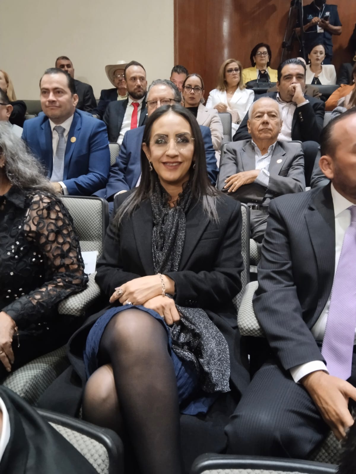 ACUDE LAURA IMELDA A TOMA DE PROTESTA DEL GOBERNADOR PABLO LEMUS