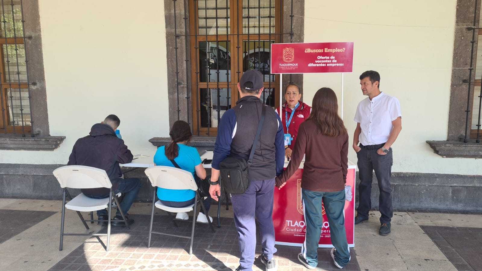 IMPULSAN OFERTA LABORAL A TRAVÉS DE LA CARAVANA DEL EMPLEO