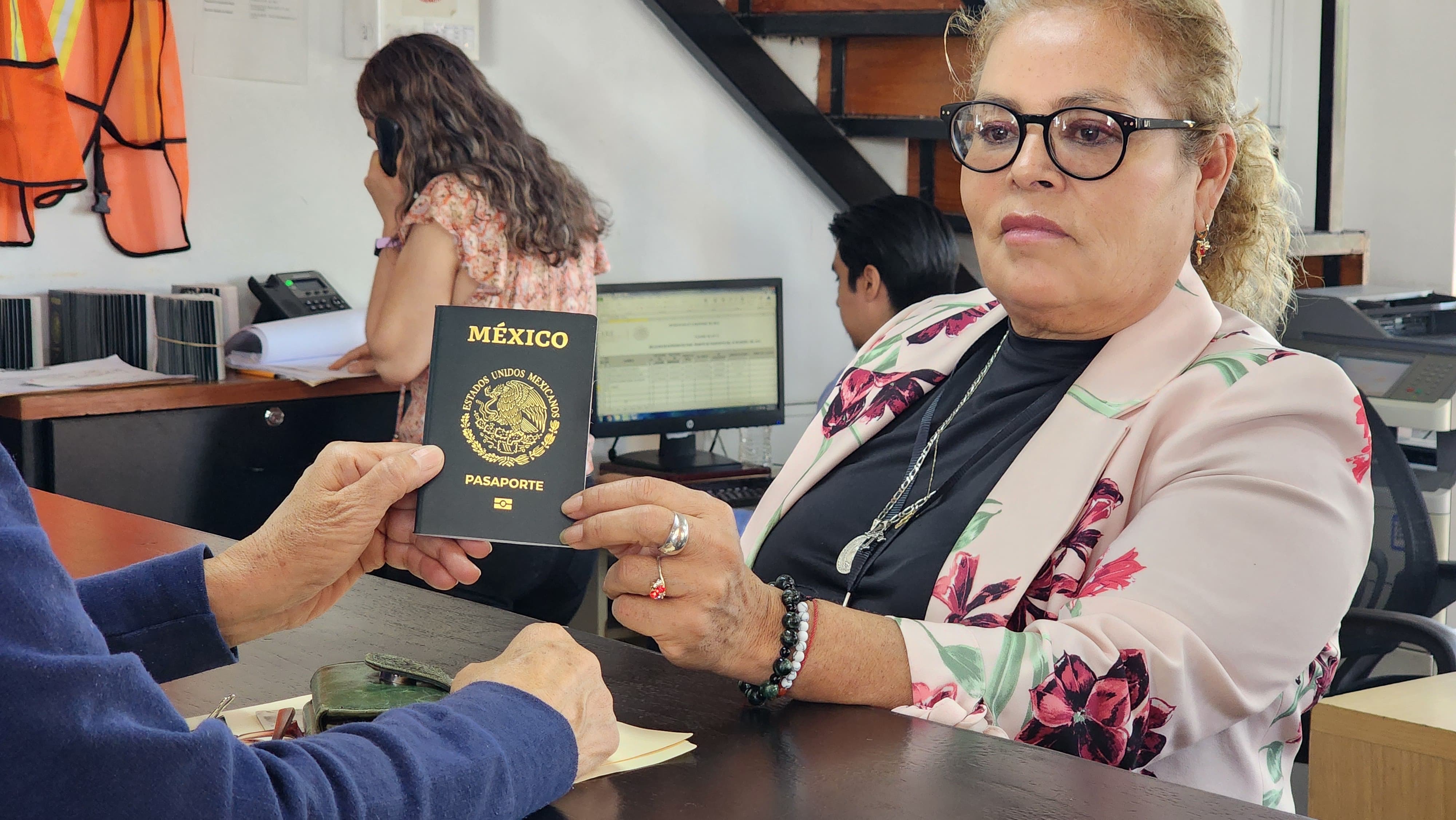 PARA EL TRÁMITE DE PASAPORTE, TLAQUEPAQUE CUENTA CON OFICINA EN PLAZA CENTRO SUR Y PILA SECA